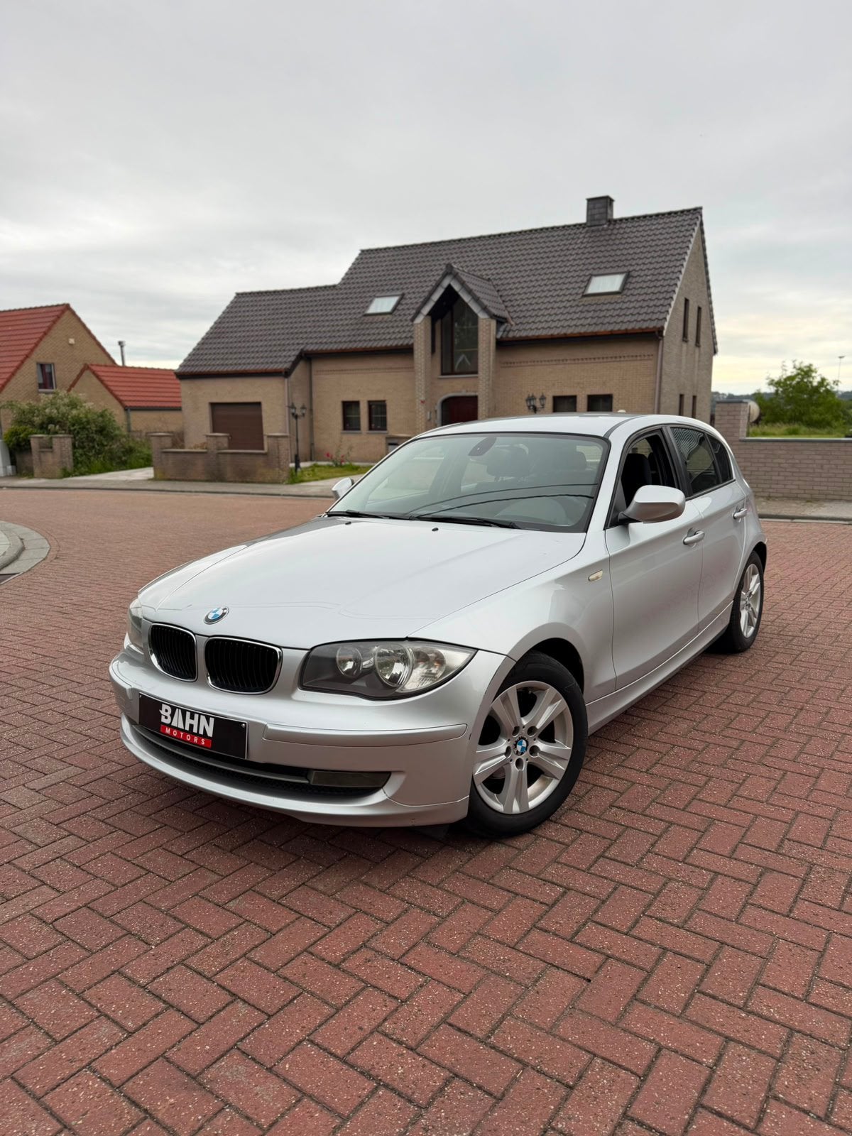 BMW Série 1, Autos, BMW, Entreprise, Achat, Série 1, Bluetooth, Diesel, 5 portes, Boîte manuelle, Blanc, Enlèvement
