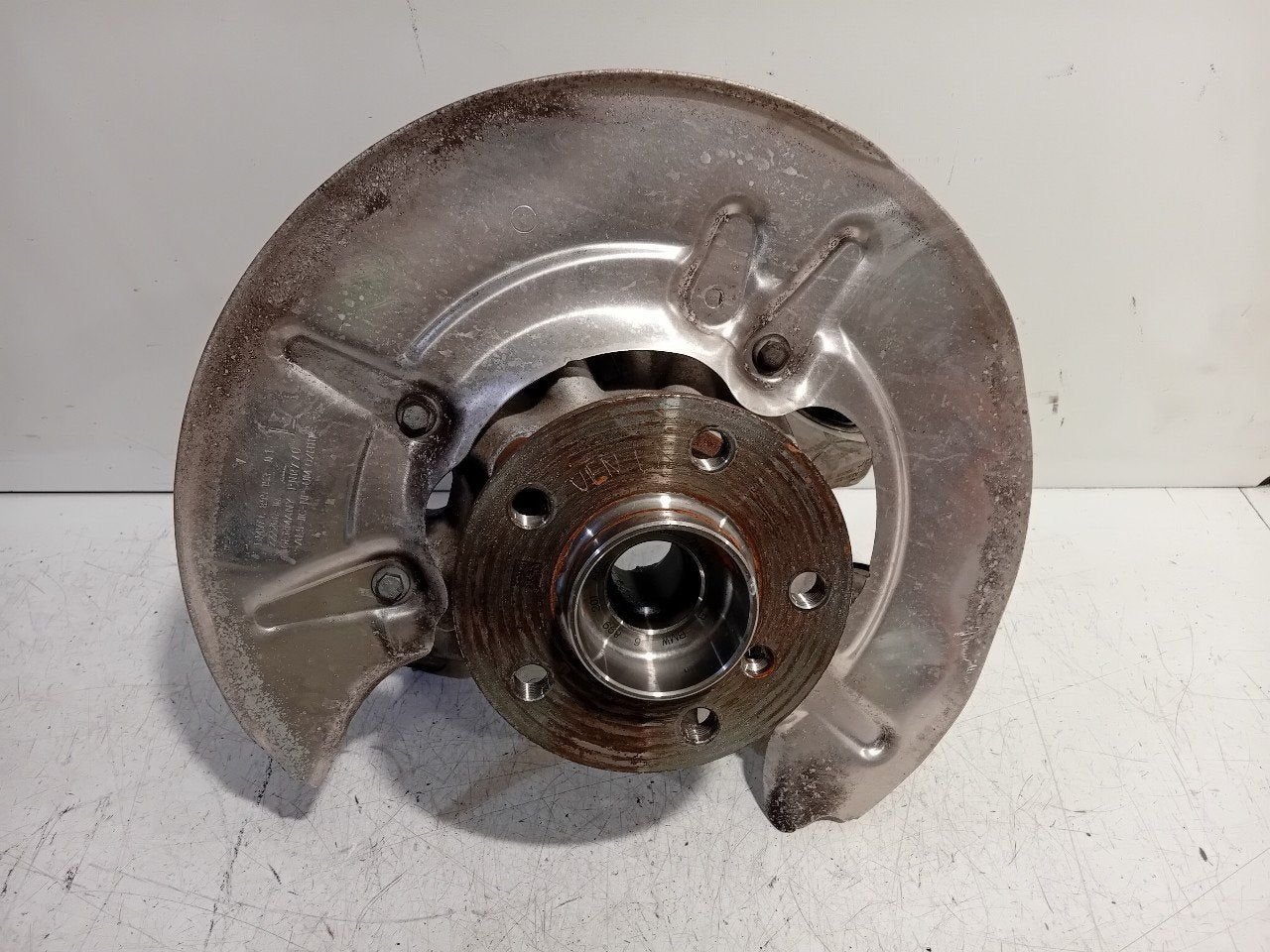 Wielnaaf links achter BMW iX, Onderdelen@venauto.nl, Van der Ven Autorecycling B.V., Gebruikt, Ettenseweg 76, 4706 PB Roosendaal, The Netherlands