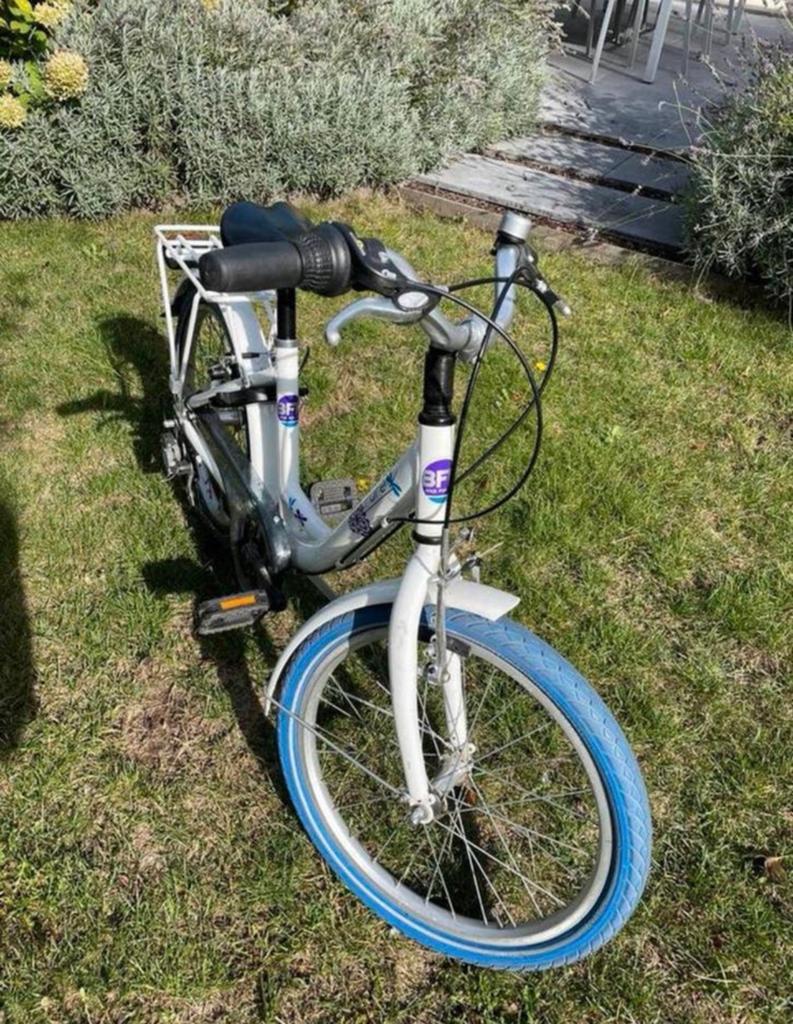 Beau vélo pour fille, Vélos & Vélomoteurs, Autres marques, Vitesses, 18 à 20 pouces, Femmes