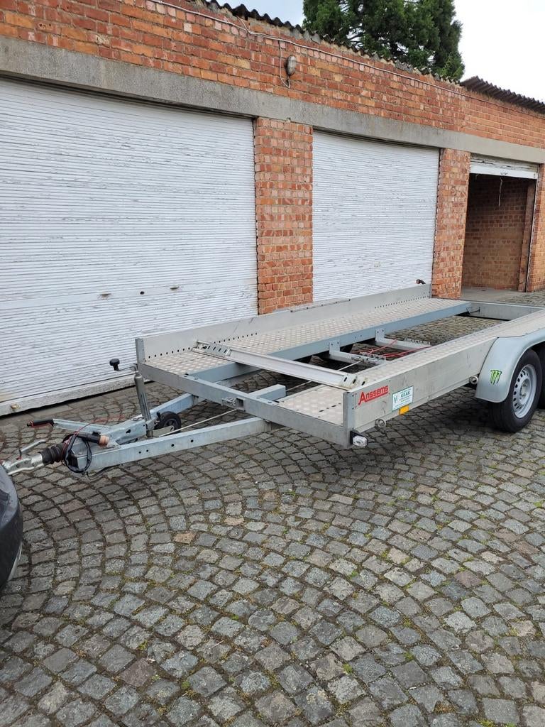 Auto Aanhangwagen, Ophalen
