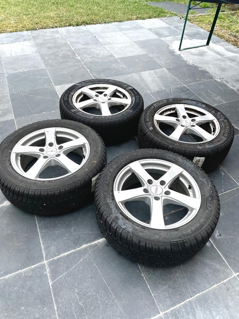 4 winterbanden op velg (ex VW Passat), Ophalen, Gebruikt, Band(en), Personenwagen