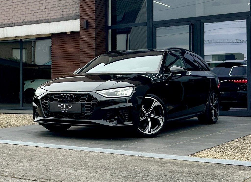 Audi A4 Avant 35TFSI S-LINE Competition/360CAM/TREKH/VIRTUAL, Auto's, Audi, 1984 cc, A4, Zwart, 5 deurs