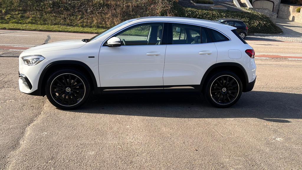 Mercedes-Benz GLA GLA 250 e PHEV Business Solution AMG LINE, Automaat, Gebruikt, Euro 6, Leder en Stof