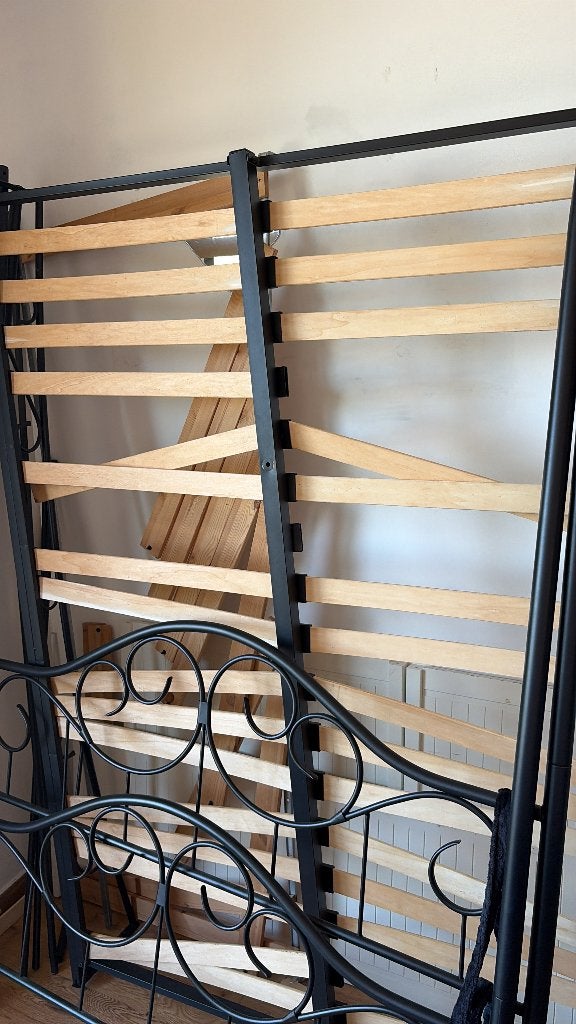 Lit, 140 cm, Enlèvement, Utilisé, Deux personnes