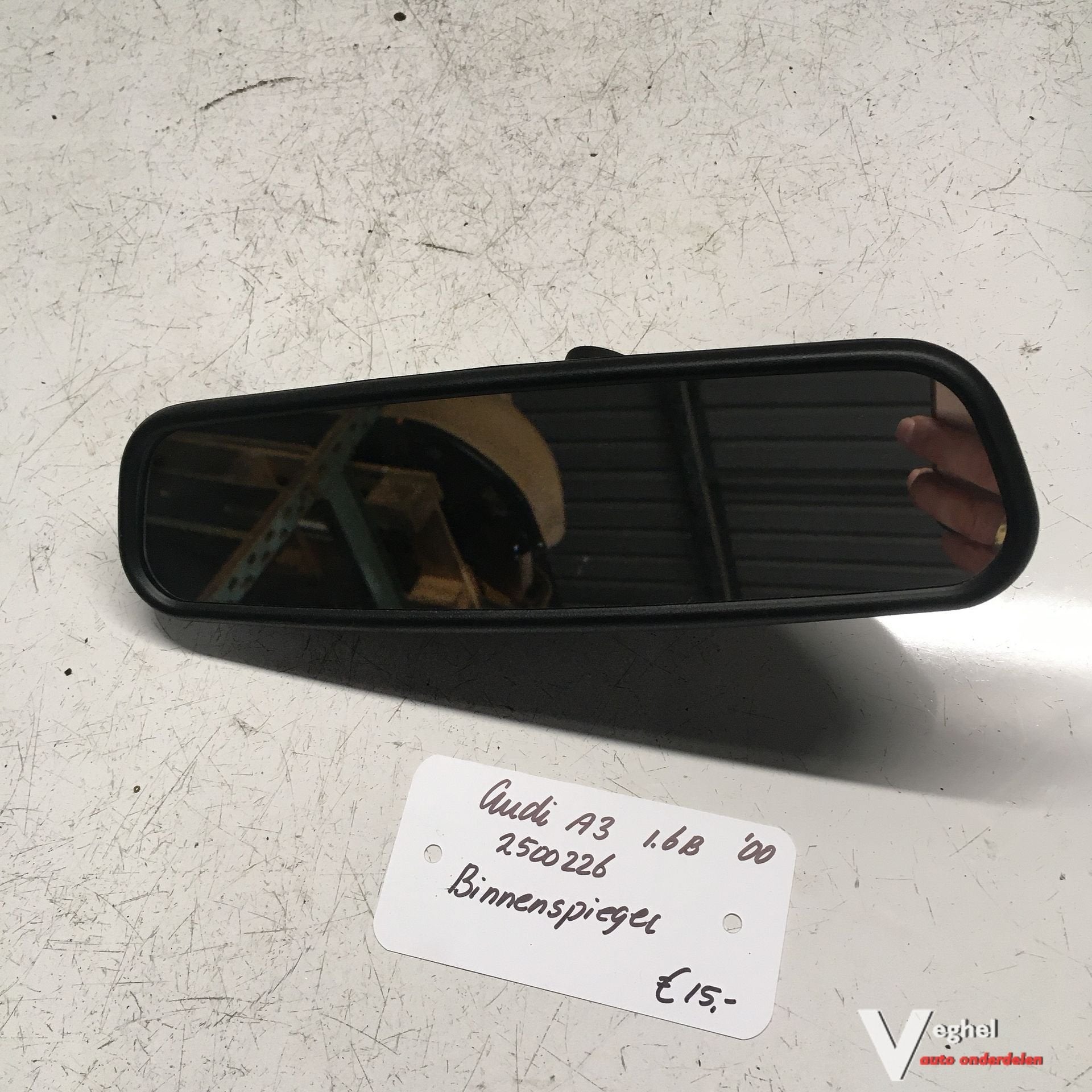 Audi A3 1.6 2000 2500226  Binnenspiegel, -, Utilisé, -, -
