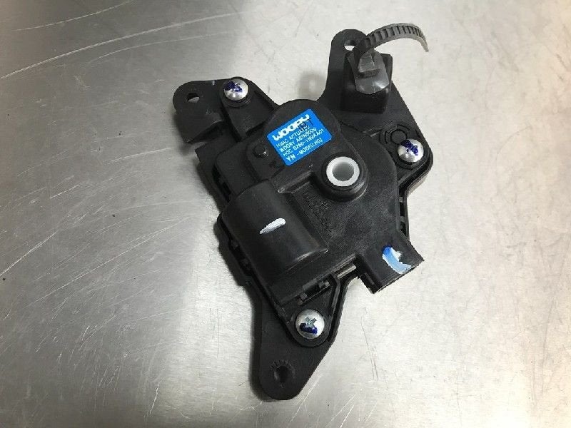 ACTIONNEUR MOTEUR VOLET CHAUFFAGE Kia Venga (|D266YN9AA01|), Utilisé, Kia