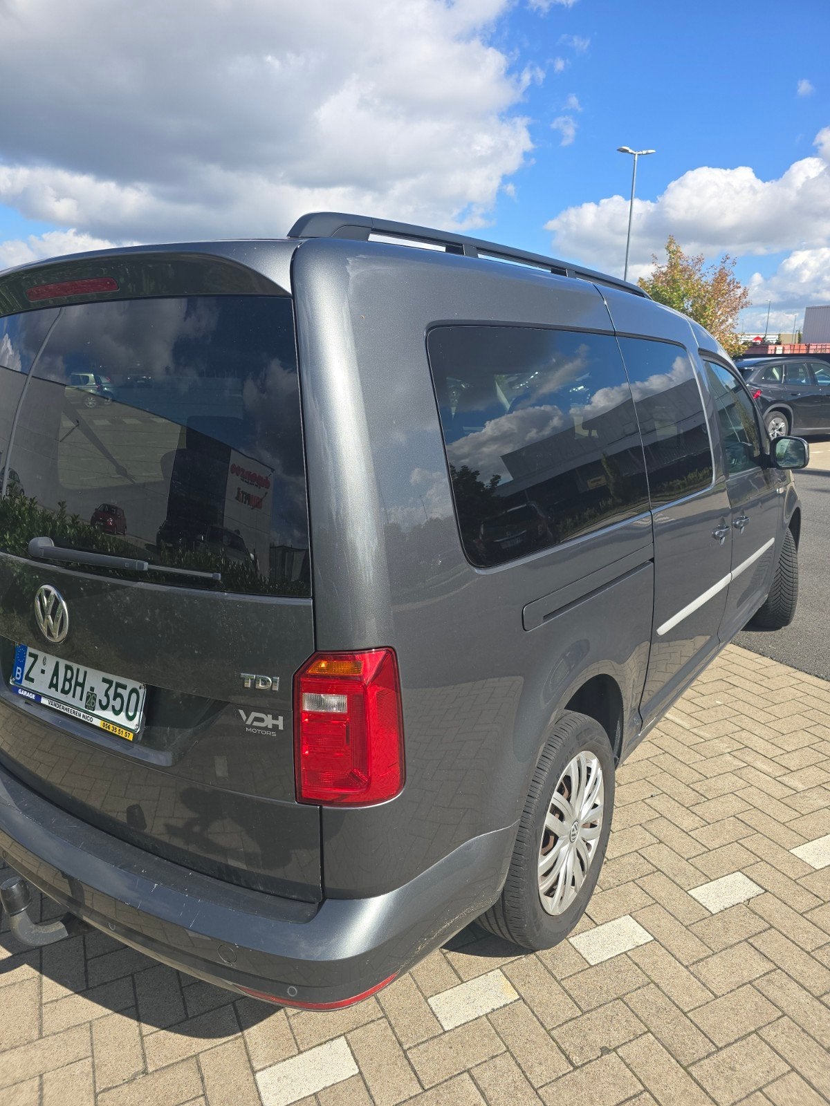 VW CADDY 2LITRES TDI MAXI 7 PLACES, Autos, Achat, Entreprise, 2 portes, Vitres électriques