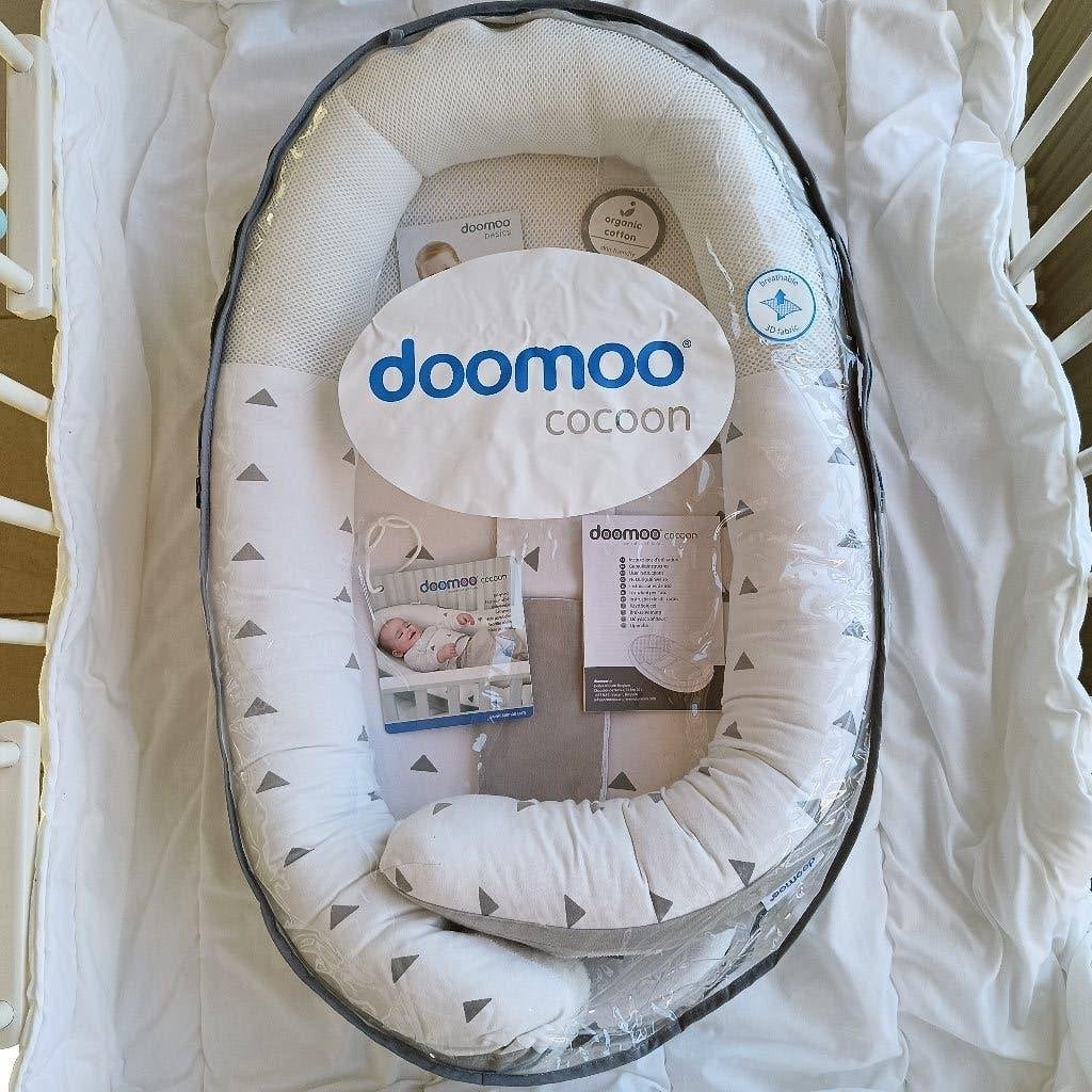 Babynestje Doomoo in absolute nieuwstaat, Ophalen, Nieuw