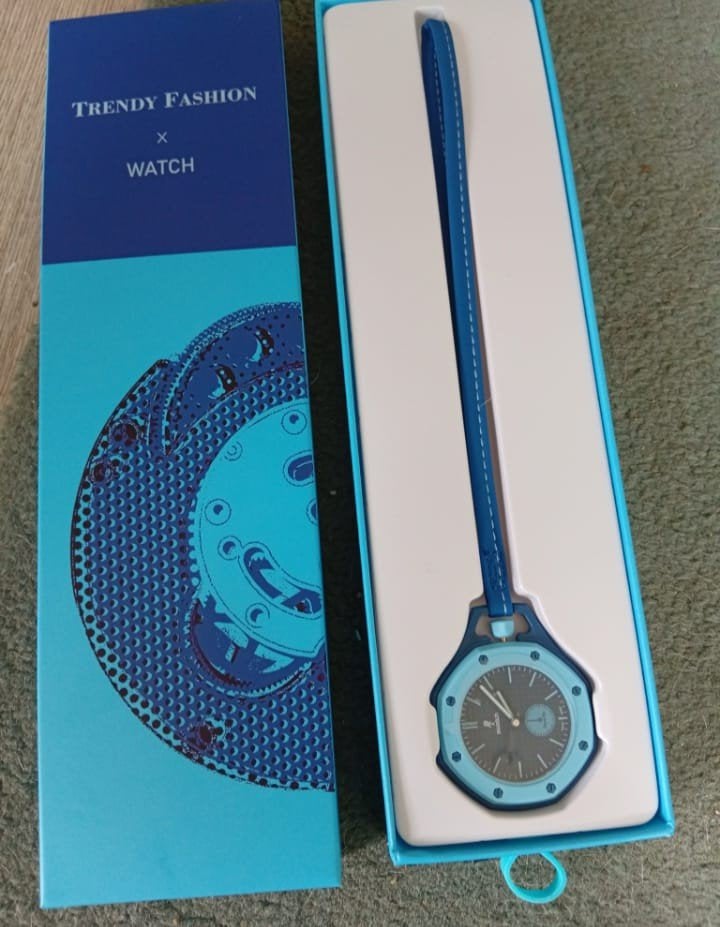 Audemars Piquet Swatch Royal PopNieuw in doosje, Handtassen en Accessoires, Horloges | Heren, Overige materialen, Polshorloge