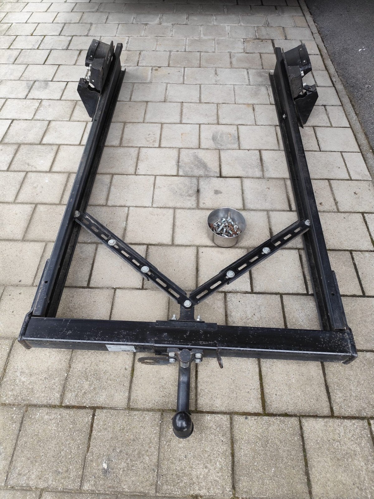 Trekhaak -frame voor camper Sawiko Anhängebock MT026, Ophalen