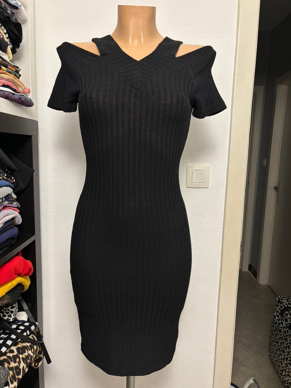 Nieuwe zwarte bodycon-jurk, Ophalen of Verzenden, Nieuw, Zwart