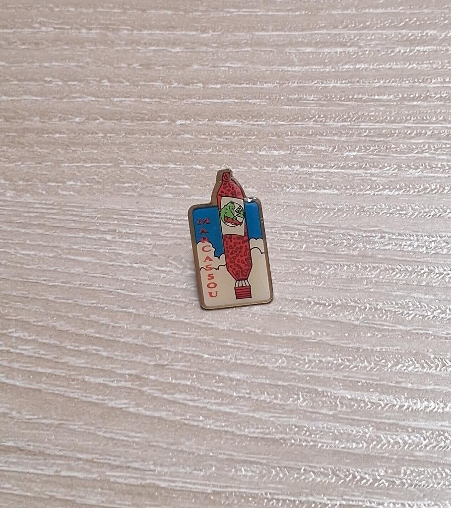 PIN - MARCASSOU - EVERZWIJN - WORST - SAUCISSON, Collections, Enlèvement ou Envoi, Utilisé, Marque, Insigne ou Pin's
