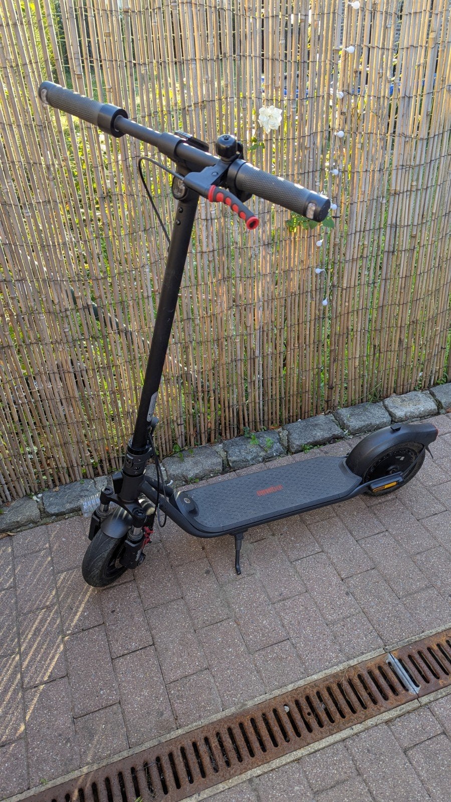 Ninebot F2E II d'autonomie de 55 km, en très bon état, Enlèvement, Comme neuf, Step électrique (E-scooter), Ninebot