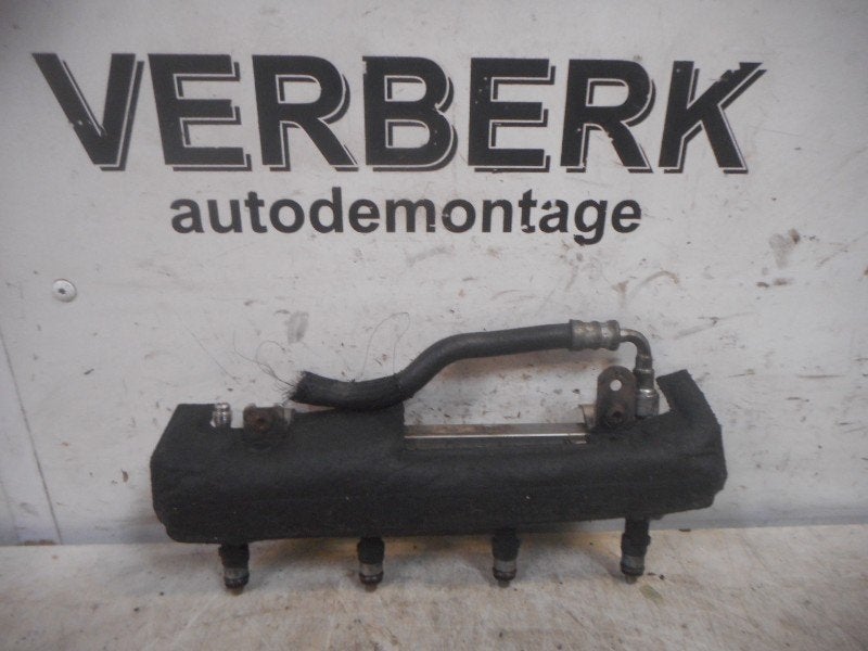 RAMPE D'INJECTION Opel Tigra Twin Top (0280151208), Opel, Opel Automobile GmbH, Utilisé, Kontakt-opel@opel.com