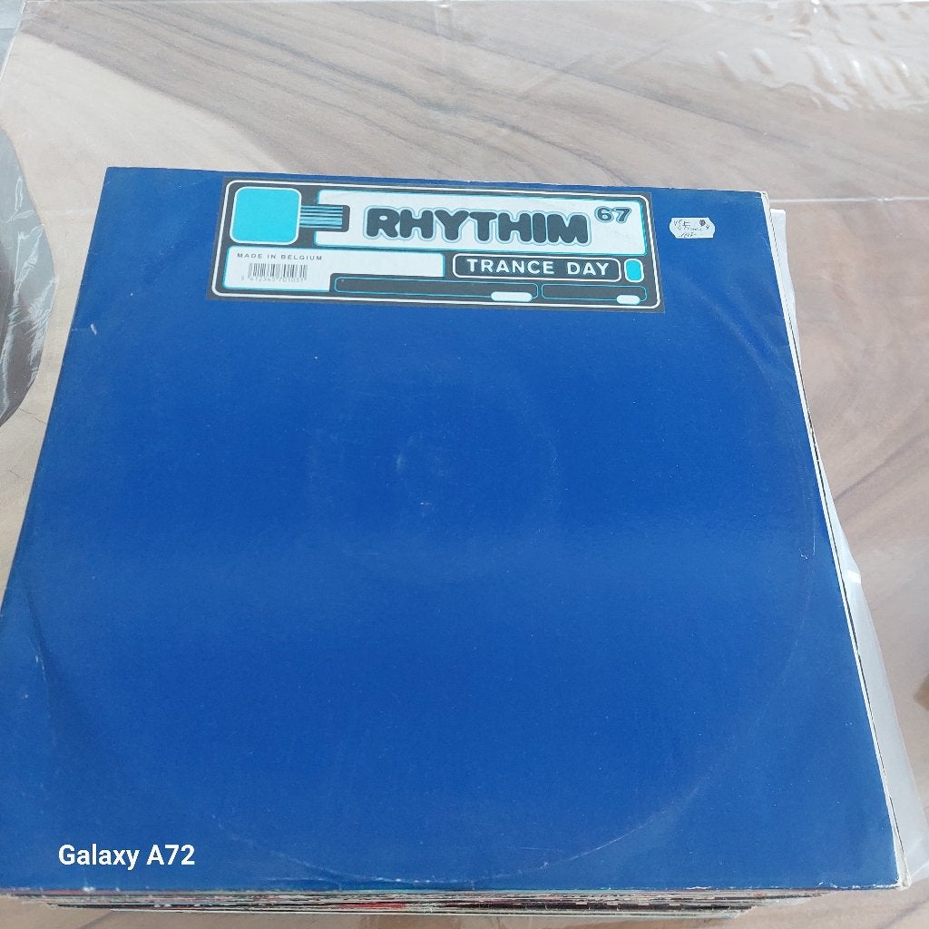 rhythim trance day 12 inch maxi, CD & DVD, Vinyles | Dance & House, 12 pouces, Trance, Enlèvement ou Envoi, Utilisé