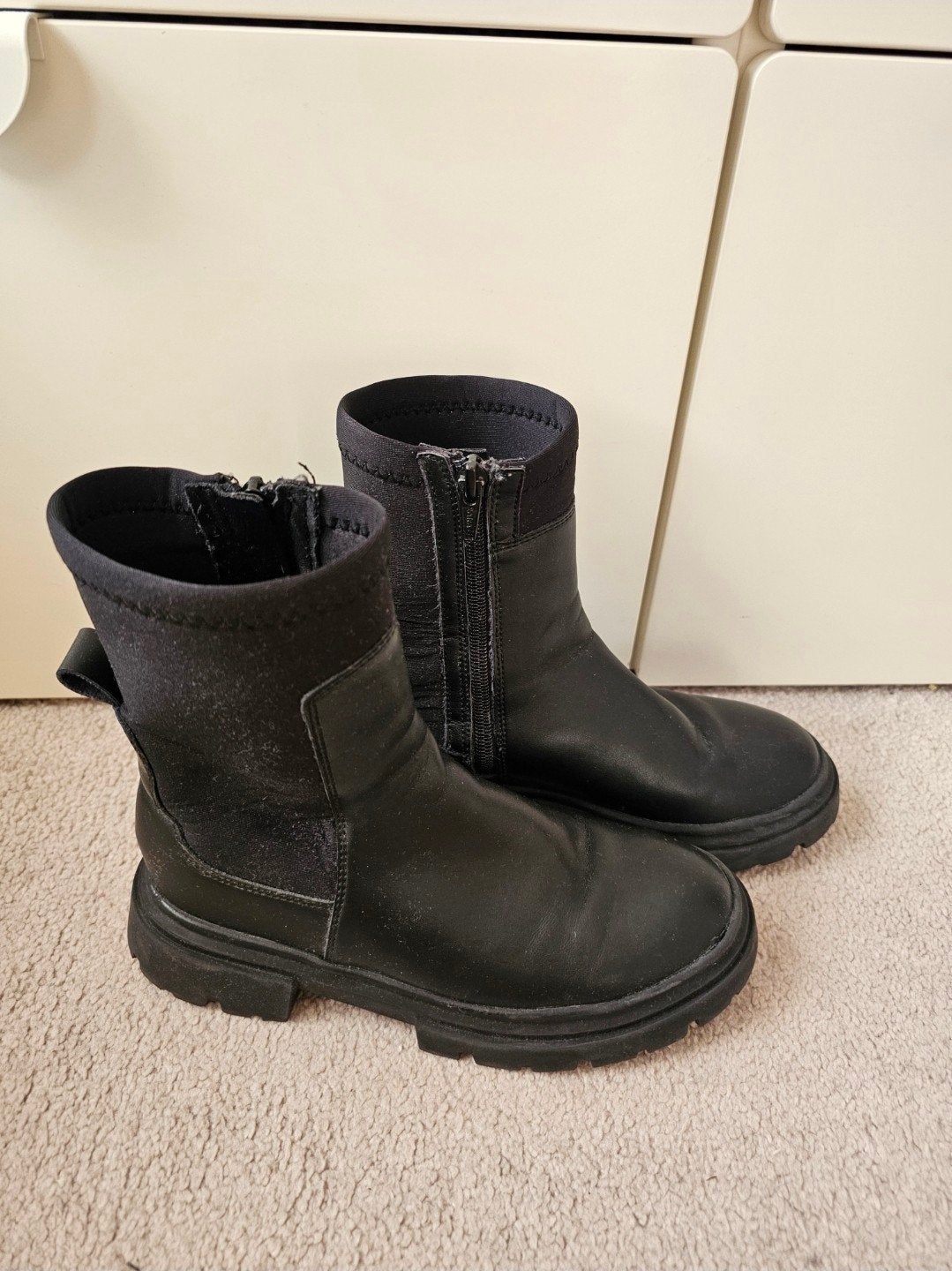 Zara 33 laarzen, Gebruikt, Meisje, Ophalen of Verzenden, Laarzen