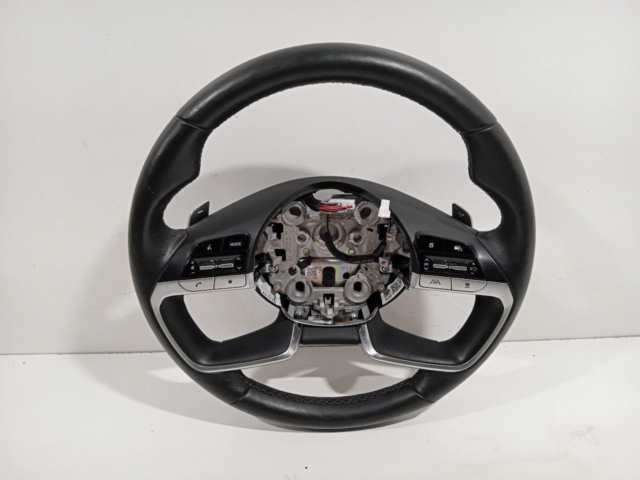 Stuur Hyundai Tucson, Onderdelen@venauto.nl, Van der Ven Autorecycling B.V., Ettenseweg 76, 4706 PB Roosendaal, The Netherlands