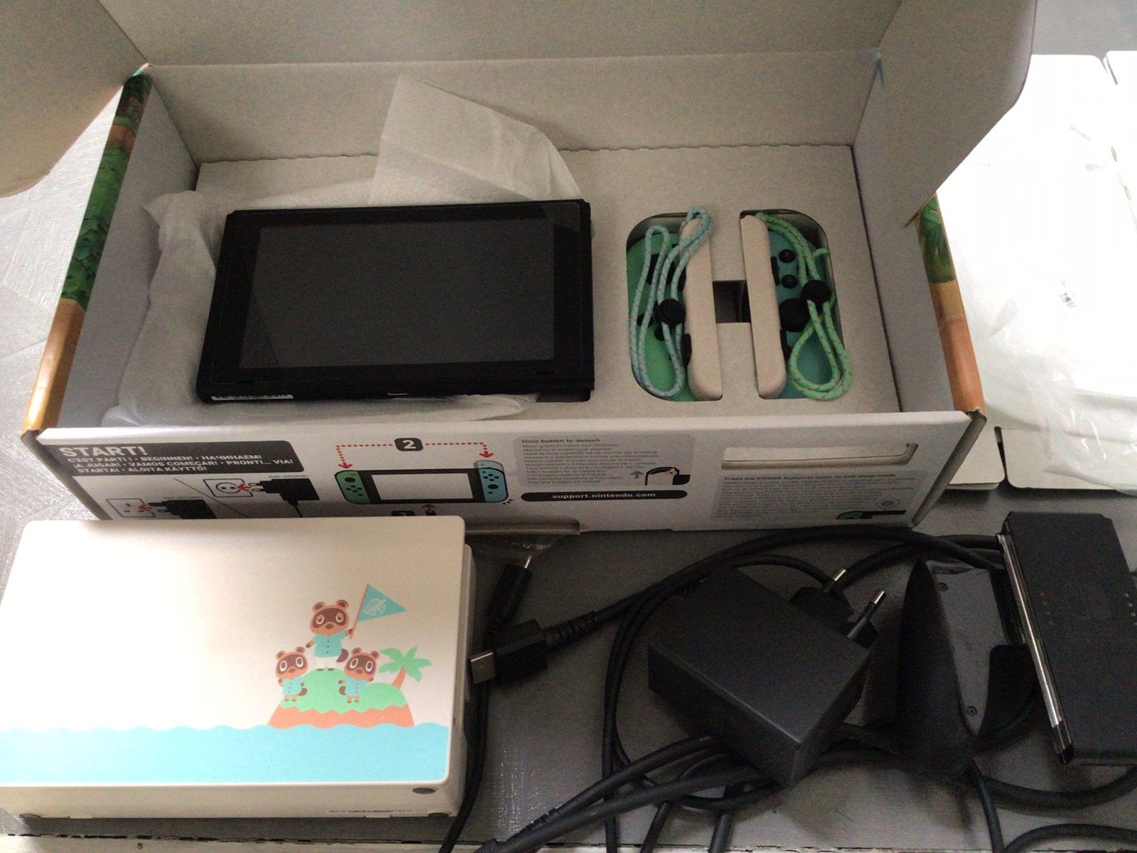 Switch Animal Crossing: New Horizons V2, Enlèvement ou Envoi, Comme neuf, Avec 1 manette, Switch 2019 Upgrade