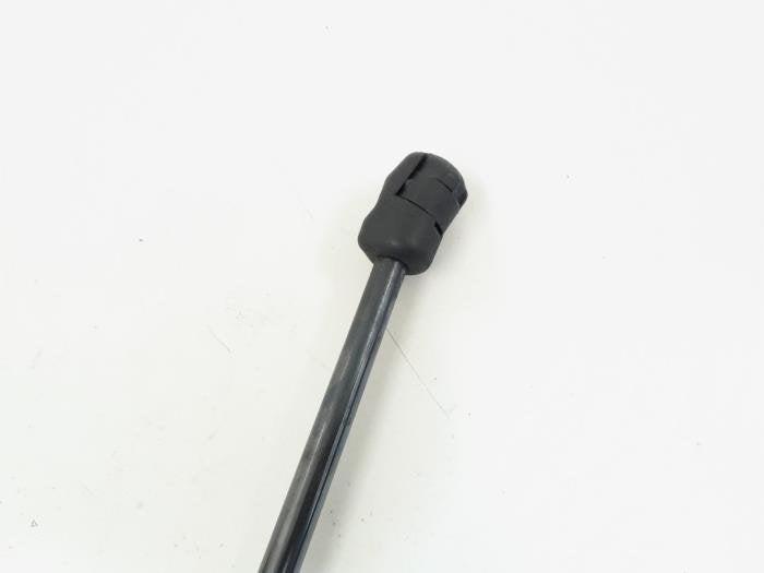Amortisseur capot moteur droit d'un Volkswagen Golf, Volkswagen, -, 3 mois de garantie, Utilisé