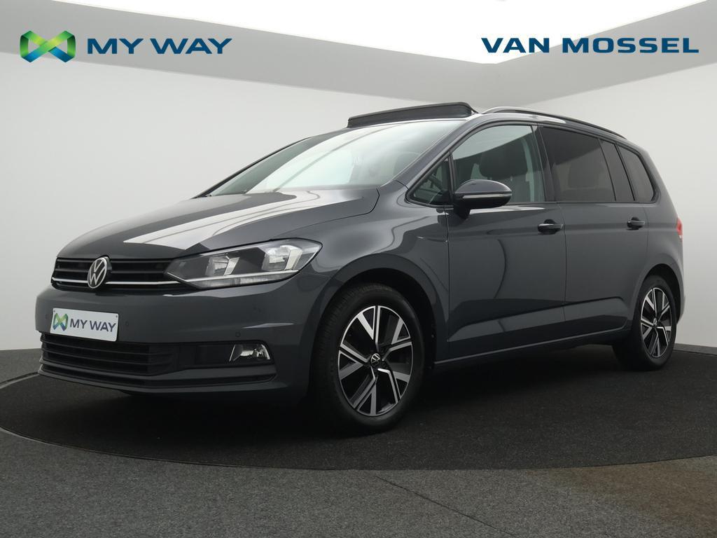 Volkswagen Touran Touran 2.0 TDi SCR Trendline, Auto's, Monovolume, Zwart, 131 g/km, https://public.car-pass.be/vhr/33f63f74-6b3c-4916-941d-f84f332b1e5f
