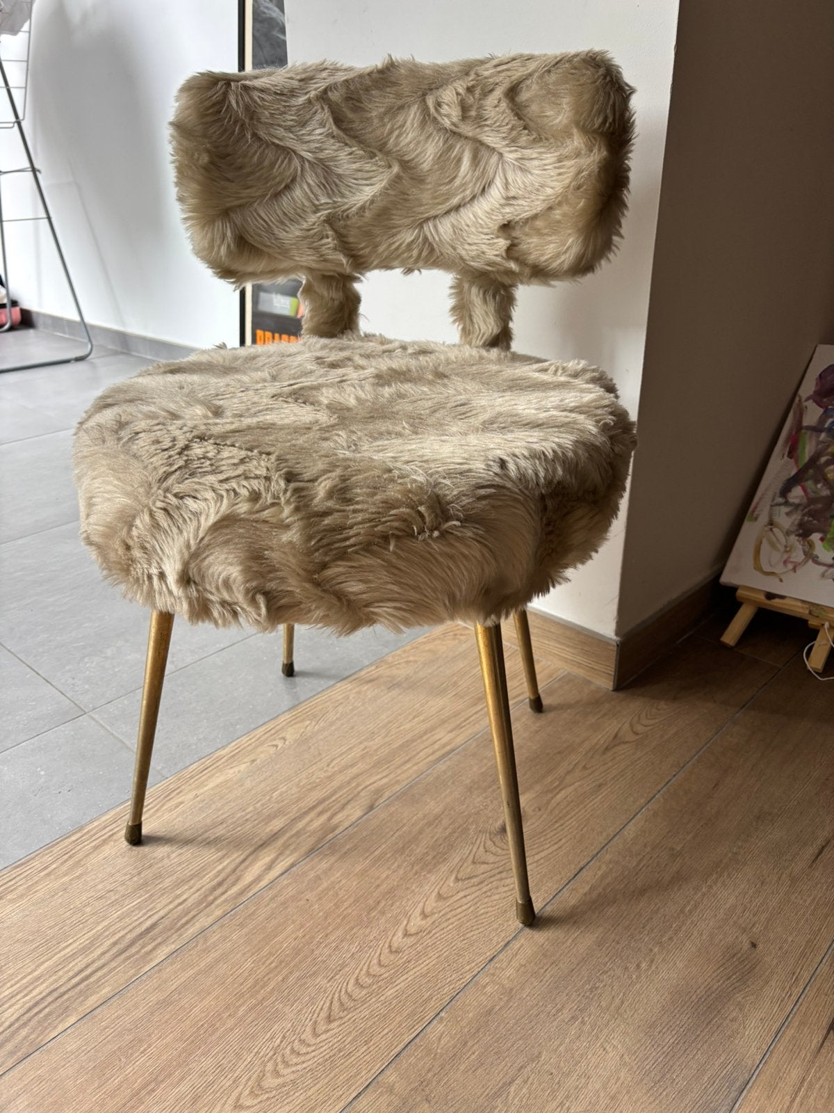 Petite chaise moumoute 1970 Pelfran, Enlèvement, Comme neuf