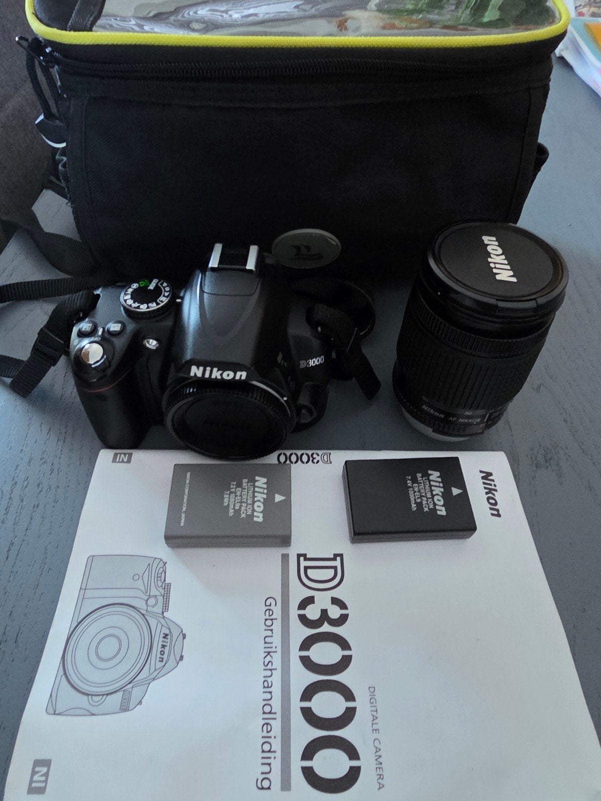 Nikon D3000 met lens 28-80, Audio, Tv en Foto, Fotocamera's Digitaal, Ophalen, Nikon
