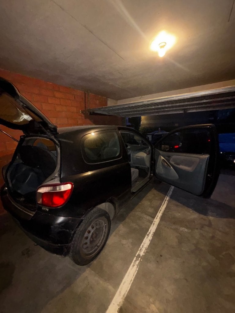Toyota Yaris 2003, Autos, Toyota, Achat, Boîte manuelle, Noir, Particulier