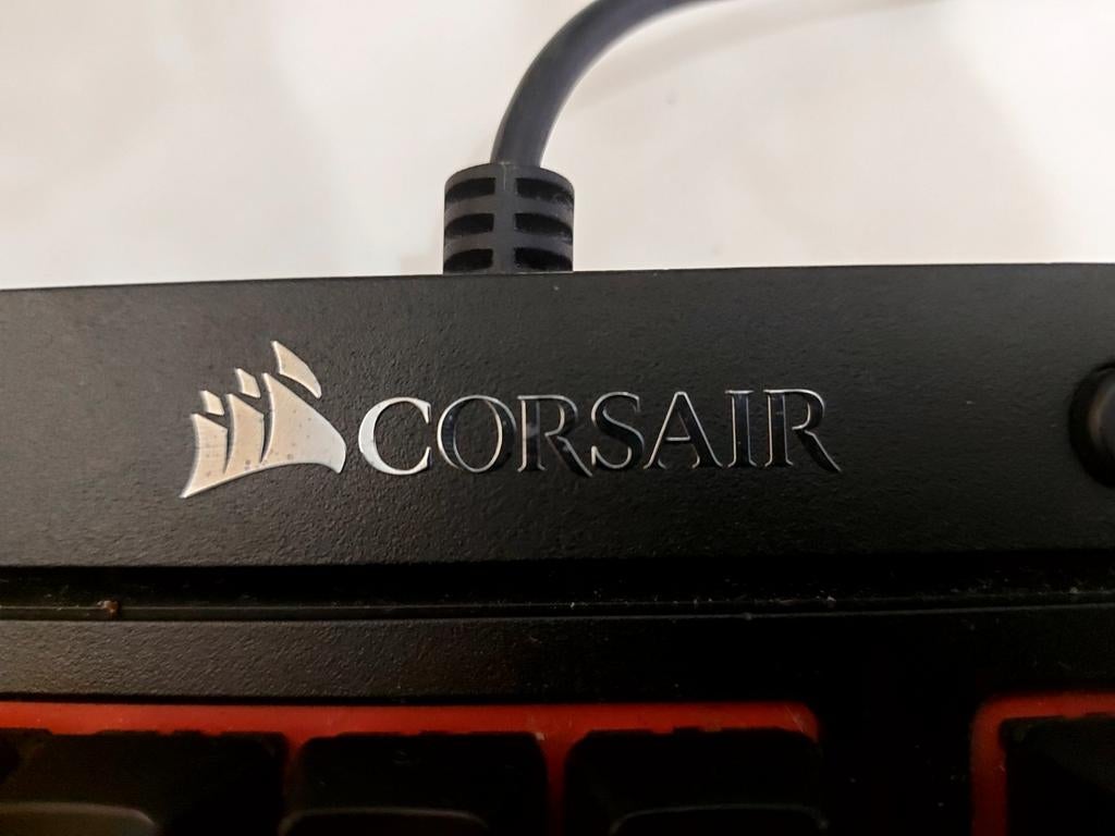 Zwart corsair toetsenbord, Computers en Software, Gaming toetsenbord, Azerty, Ophalen of Verzenden, Zo goed als nieuw