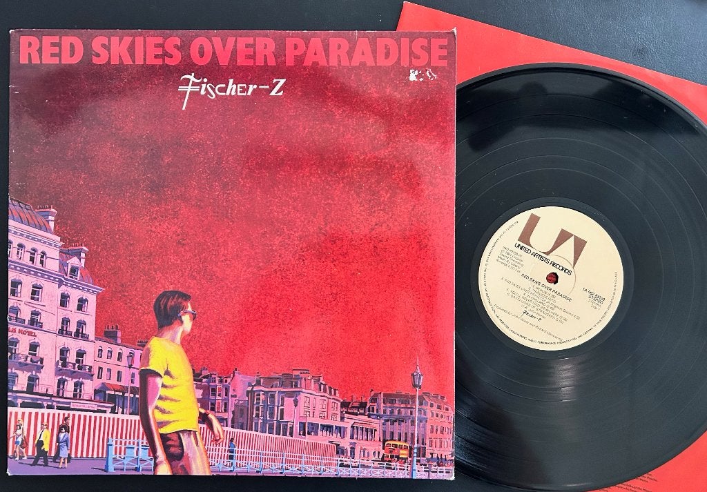 FISHER Z - Red skies over paradise ( LP; EX/EX ), Pop rock, Enlèvement ou Envoi, Comme neuf, Avec pochette intérieure