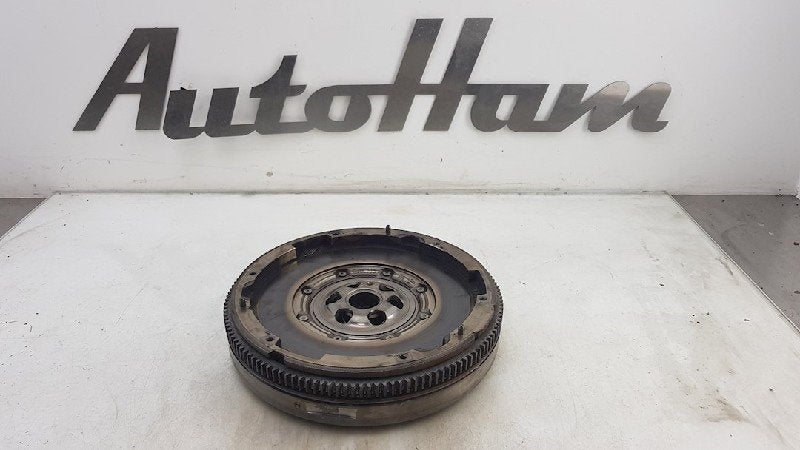 VOLANT MOTEUR BI-MASSE ABS Golf VII (AUA) (|05E105266B|), Dhr. J. Ham, Volkswagen, Administratie@autoham.nl, Utilisé