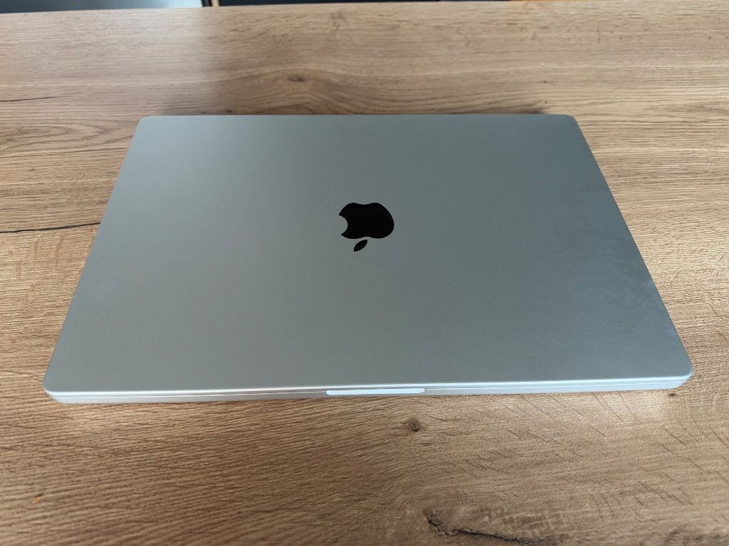 MacBook Pro 16 M4 Pro 512Gbet 24 de RAM, Computers en Software, 512 GB, Zo goed als nieuw, 16 inch, 4 Ghz of meer
