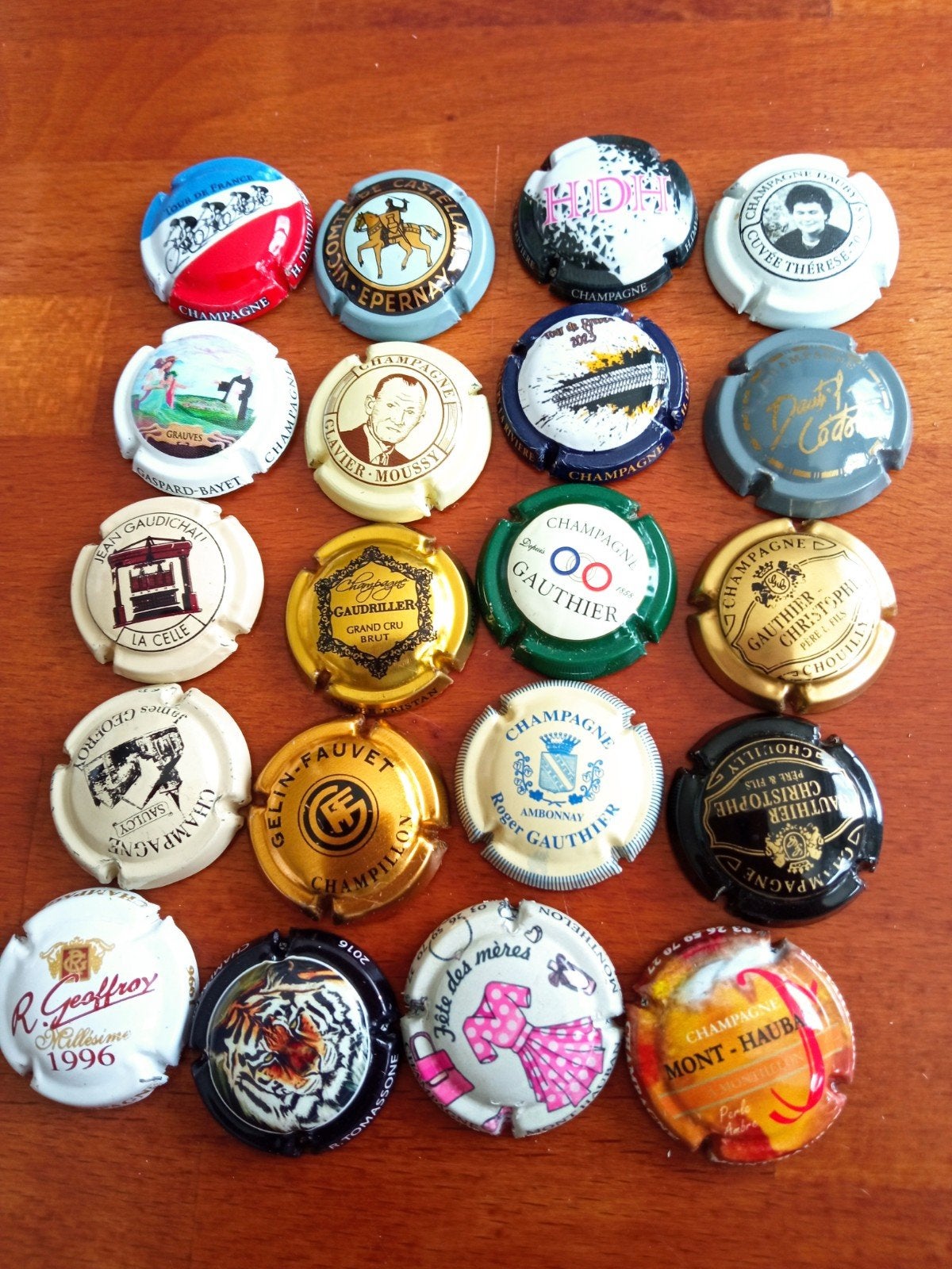 Champagne capsules lot 21, Verzamelen, Complete verzamelingen en Collecties, Ophalen of Verzenden