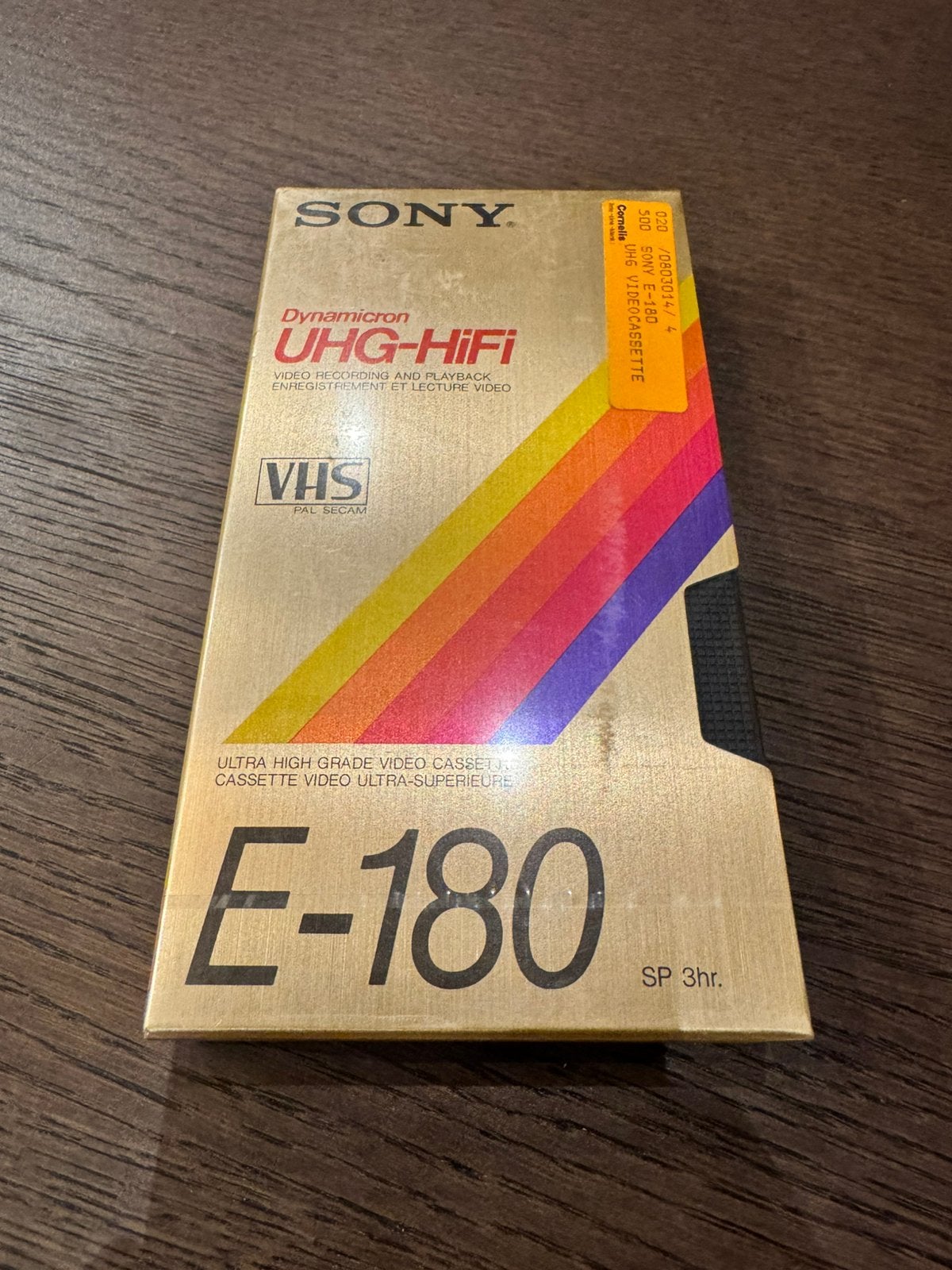 Vintage Sony Dynamicron UHG-HiFi E-180 VHS – Made in Japan, Ophalen of Verzenden, Zo goed als nieuw, 1 bandje, Origineel