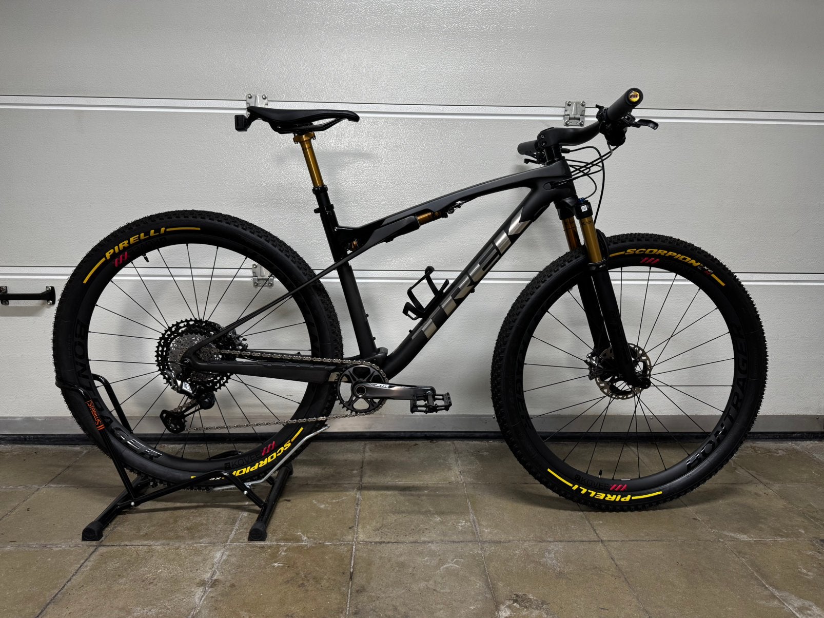 Trek Supercaliber 9.9 XTR Nouveau, Vélos & Vélomoteurs, Neuf, Enlèvement, VTT tout suspendu, Frein à disque