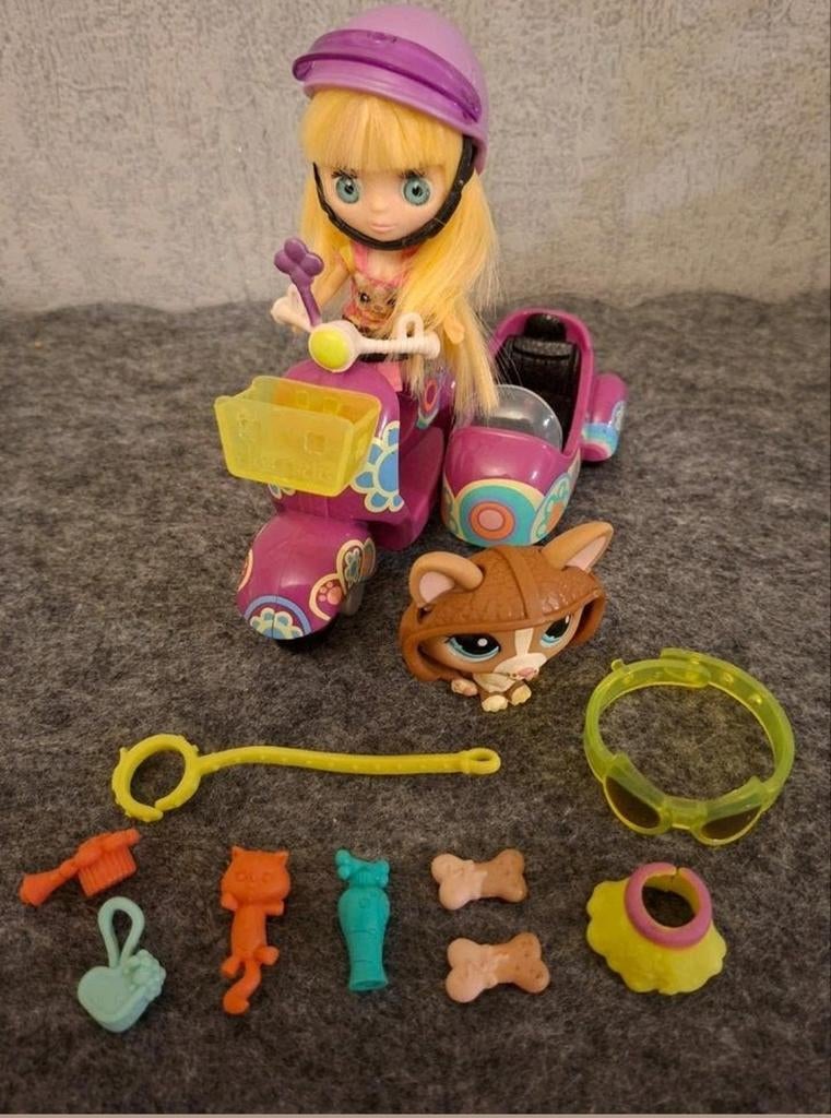 Littlest Pet Shop (LPS ): Blythe & Pet Scooter, Verzamelen, Poppetjes en Figuurtjes, Ophalen of Verzenden