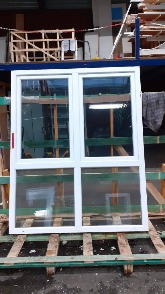 Plus de 1500 cadres et portes en plastique neufs et, Bricolage & Construction, Châssis & Portes coulissantes, Enlèvement ou Envoi