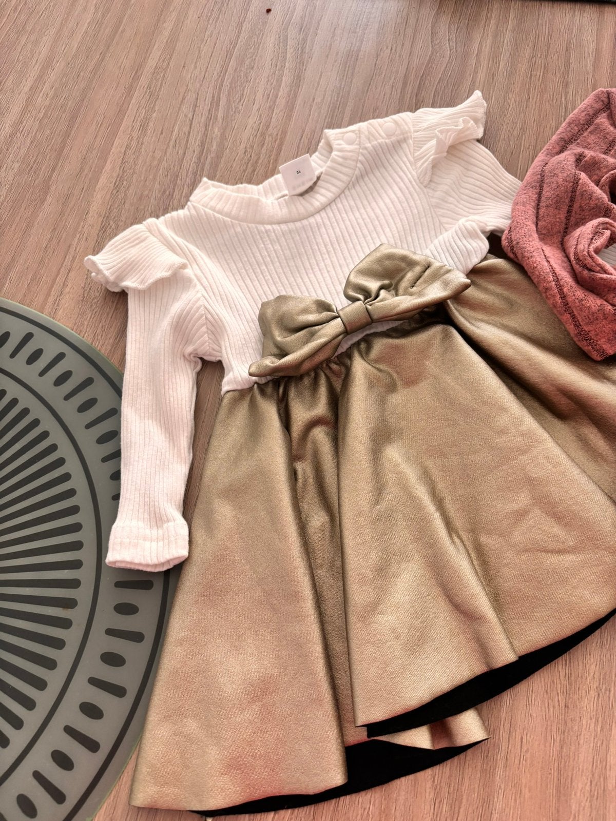 Joli paquet de vêtements pour bébé taille 62/68 pour fille, Enfants & Bébés, Vêtements de bébé | Taille 68, Comme neuf, Fille