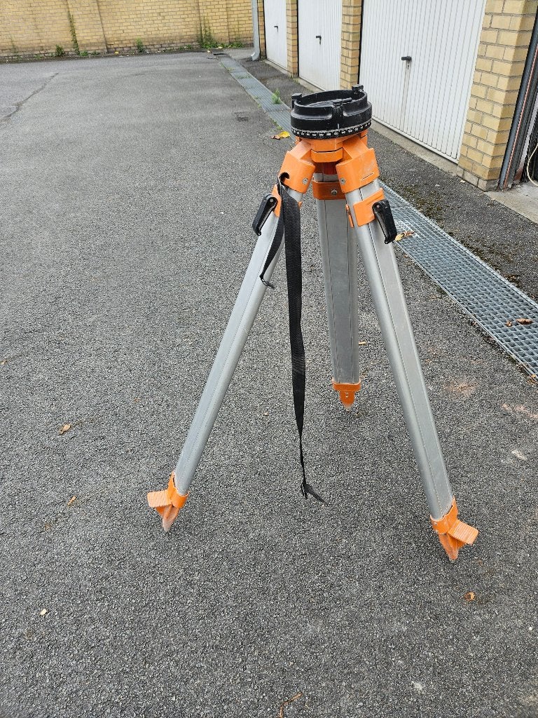 Trépieds laser ou trépieds pour appareils photo et vidéo, Enlèvement, Comme neuf, Accessoires