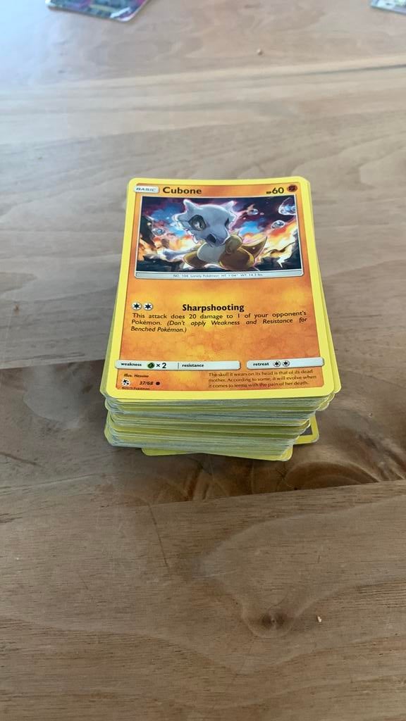 155 pokemonkaarten, Ophalen, Zo goed als nieuw, Meerdere kaarten