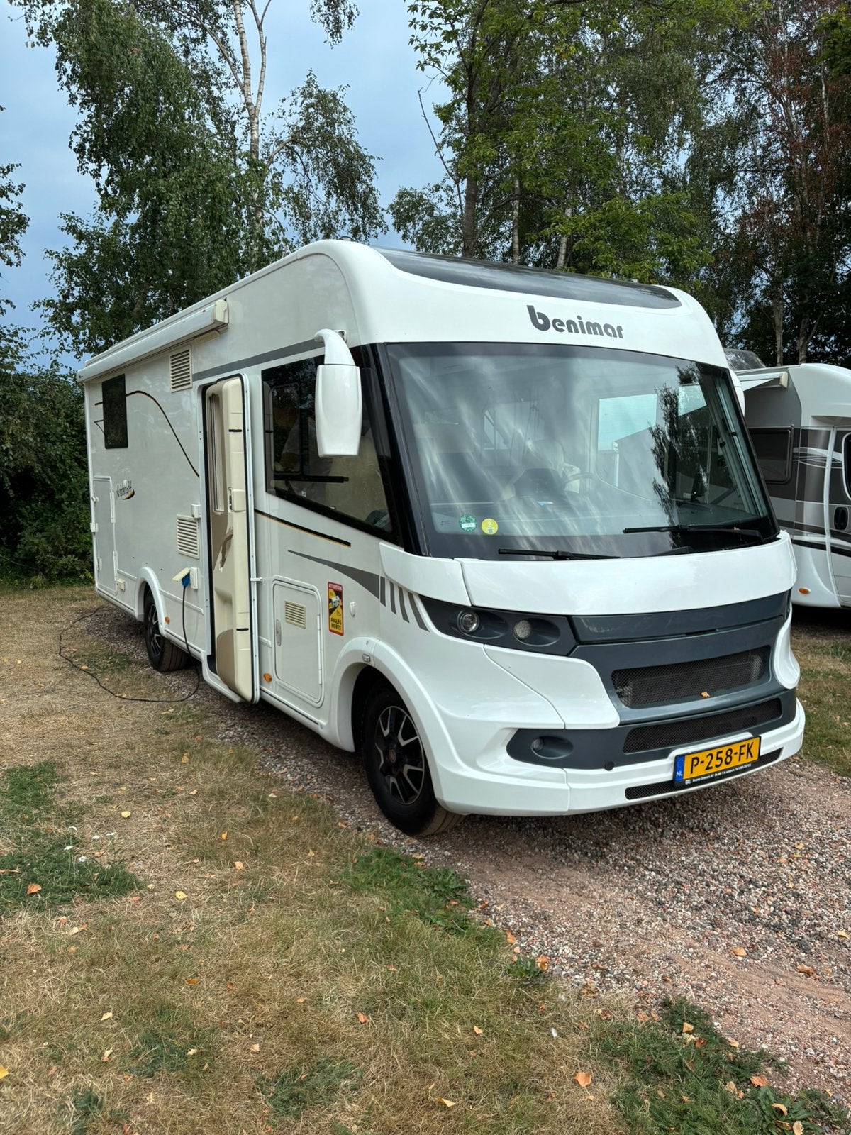 Benimar aristeo 694 in primastaat automaat, Caravans en Kamperen, Particulier, Automaat, Benimar