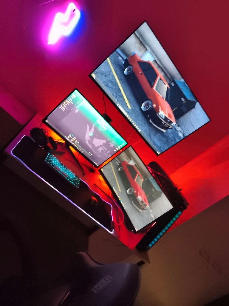 Custom gaming pc, Computers en Software, Desktop Pc's, Zo goed als nieuw, 4 Ghz of meer, HDD, SSD, 32 GB, Met videokaart, Met monitor