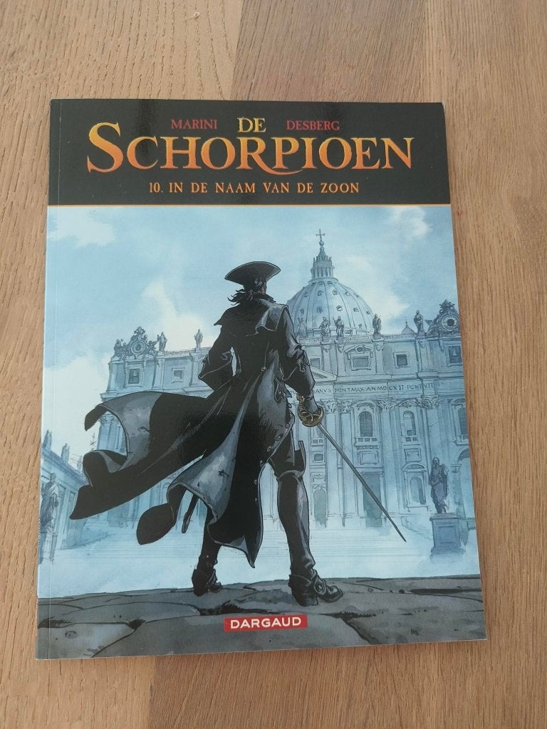 DE SCHORPIOEN IN DE NAAM VAN DE ZOON, Eén stripboek, Marini/Desberg, Ophalen of Verzenden, Zo goed als nieuw