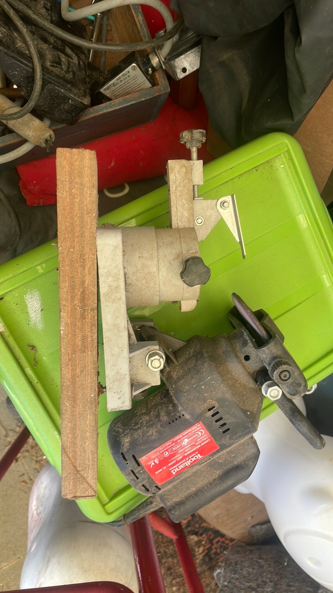 Aiguiseur de chaines de tronçonneuse Toolland, Enlèvement ou Envoi, Utilisé, Autres types