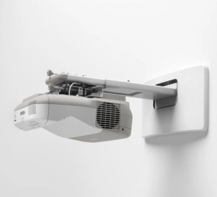 Projector Epson EB-475W en EB-485W + muurbeugel, Audio, Tv en Foto, Beamers, Ophalen, EPSON, Gebruikt, LCD