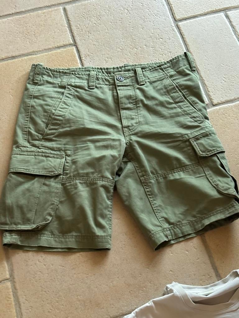 Short maat 44, Ophalen, Zo goed als nieuw