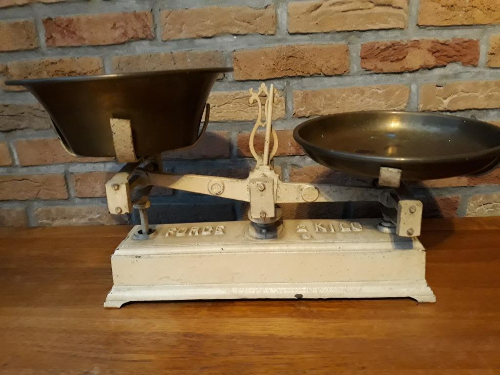 Vieille balance, Ophalen