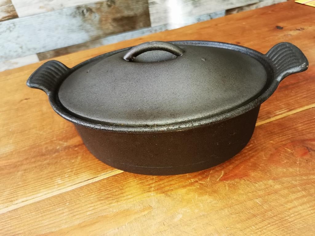 Cousances Le creuset Dutch oven, Ophalen of Verzenden