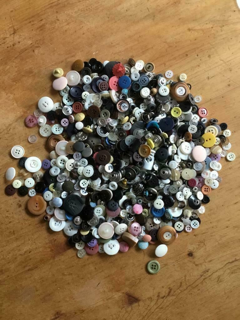 Lot de boutons, Hobby & Loisirs créatifs, Enlèvement, Utilisé, Bouton ou Boutons