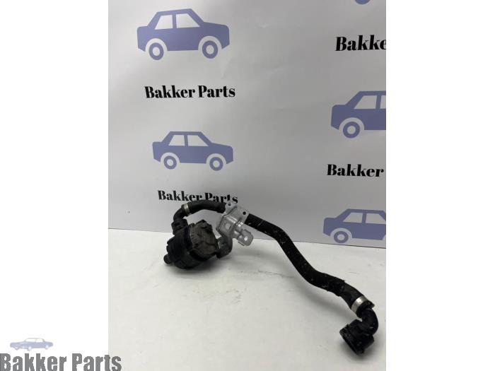Extra waterpomp van een BMW 7-Serie, Gebruikt, -, -, 3 maanden garantie