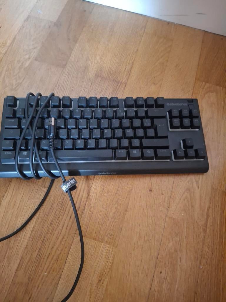 Clavier steelseries